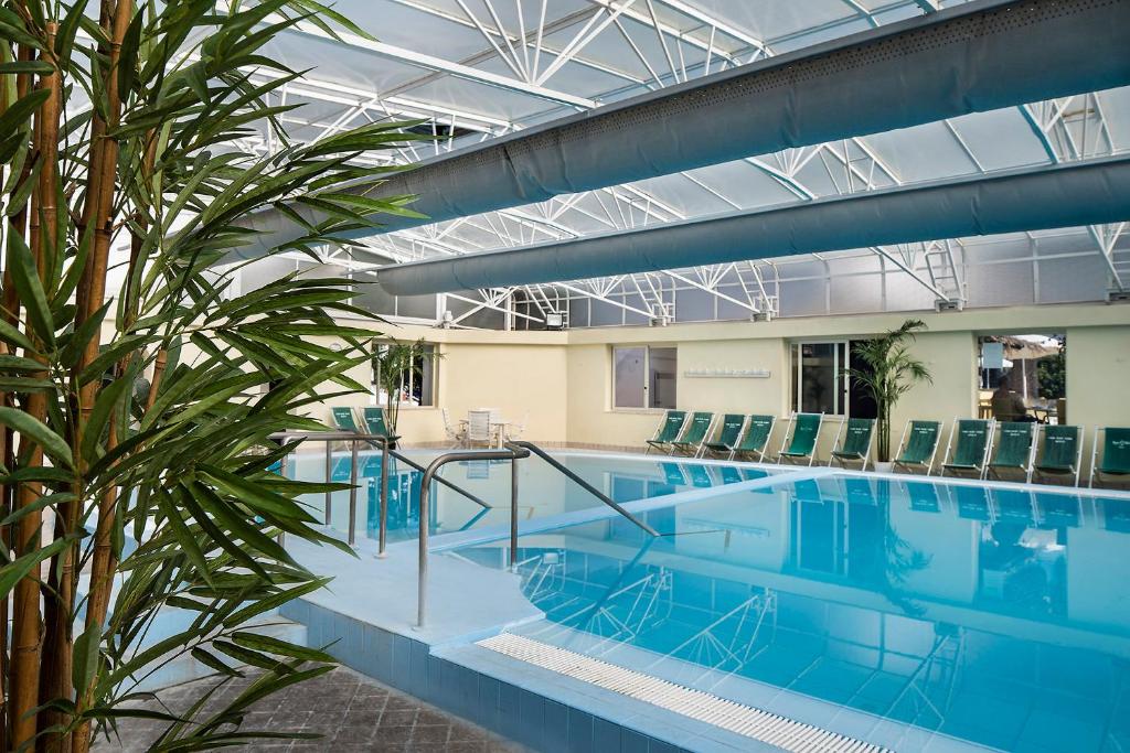 hotel-royal-palm-piscina-interna