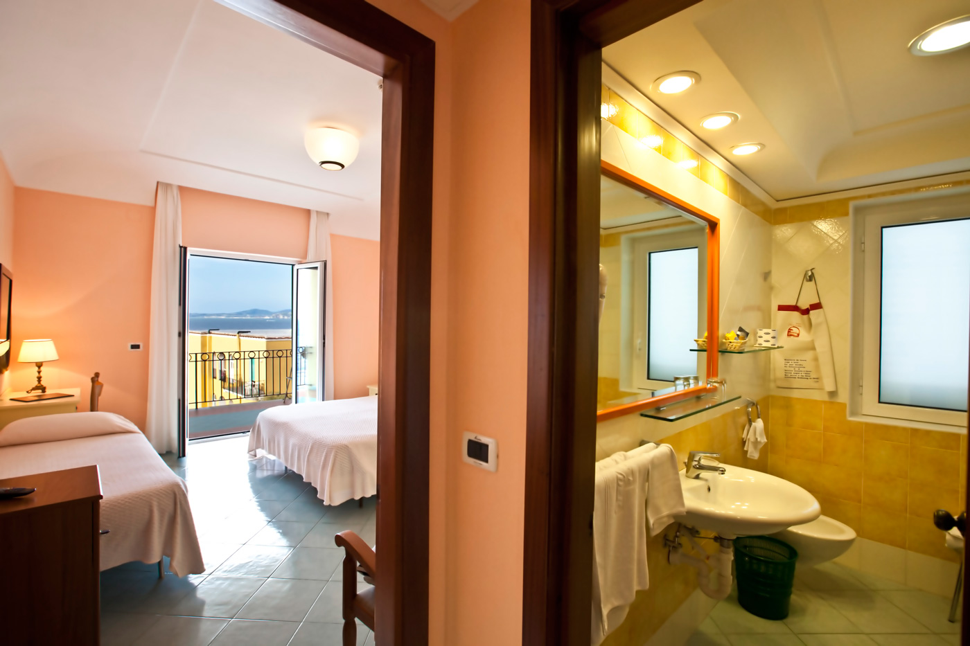 hotel-alexander-ischia-camera-interna