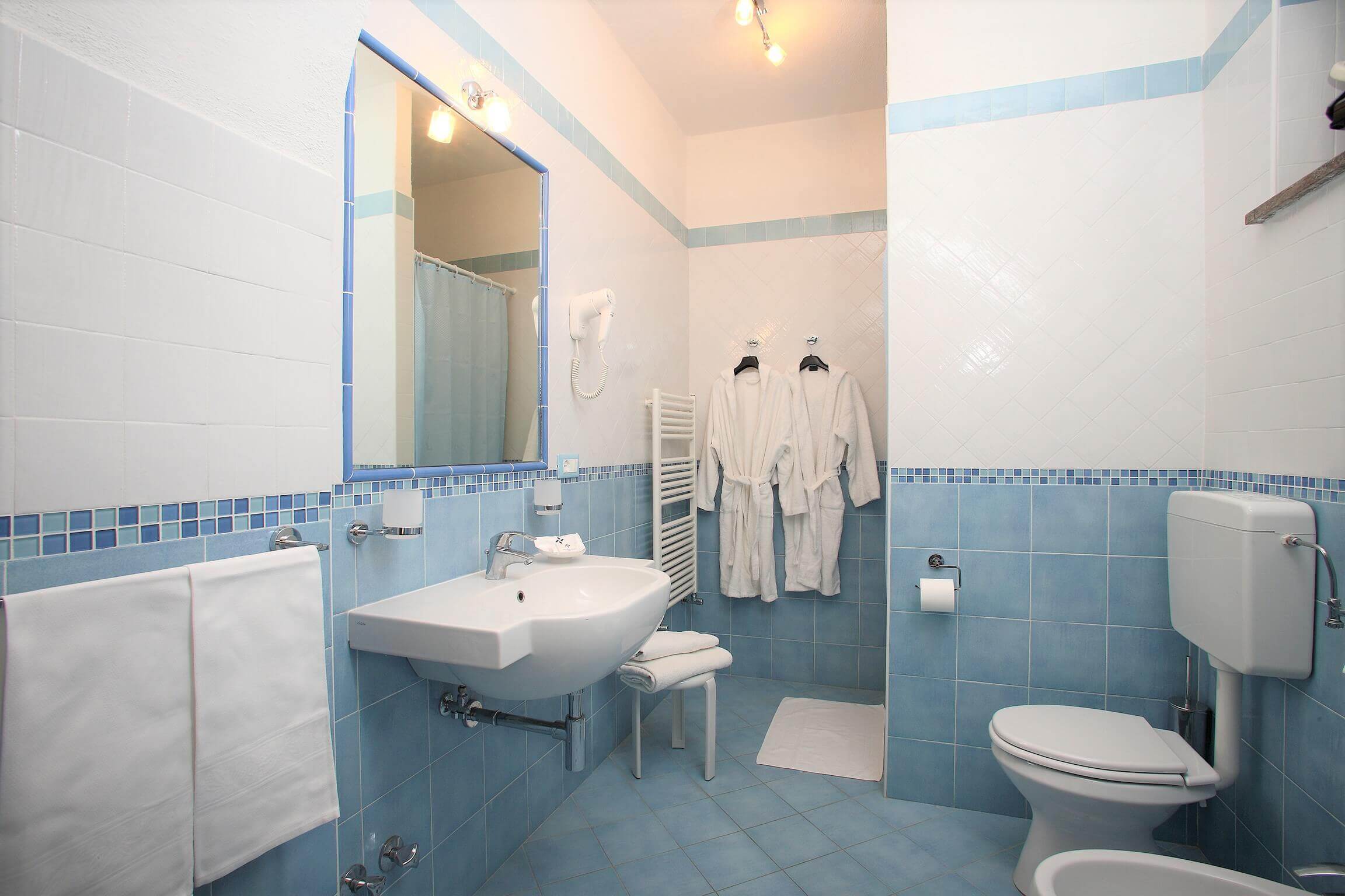 bagno-camere-hotel-royal-palm