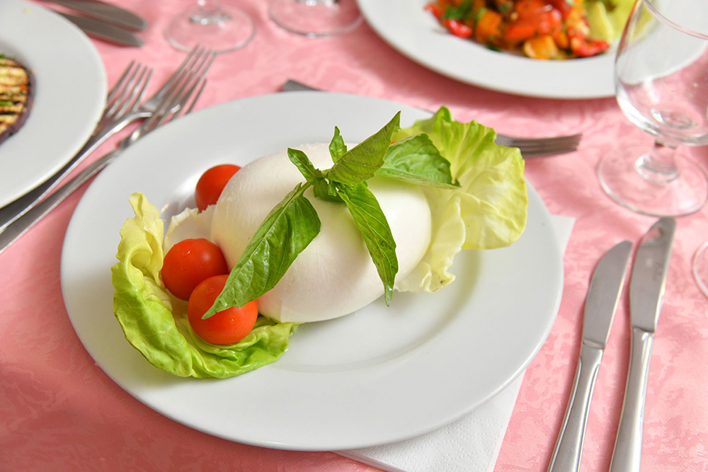 mozzarella-hotel-terme-principe-ischia