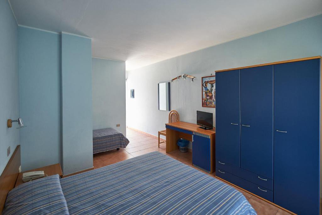 villaggio-l-oasi-calabria-camera