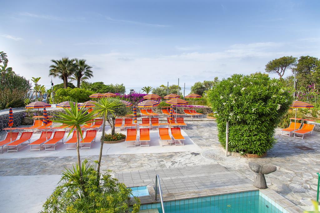 piscina-hotel-la-mandorla-ischia