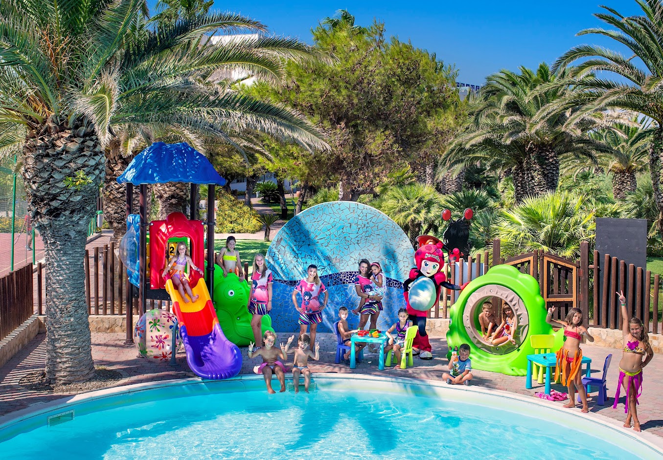 granserena-hotel-puglia-animazione-bambino