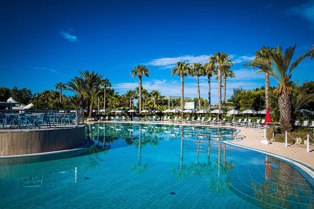 blu-salento-village-puglia-piscina3