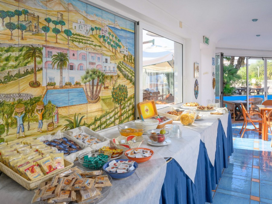 hotel-colella-forio-ischia-colazione