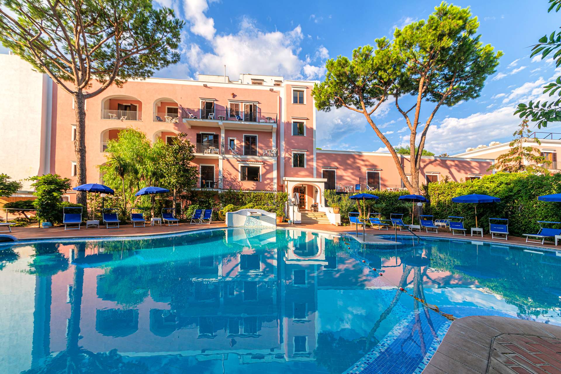 piscine-ischia-hotel-san-valentino-01-1920x1280