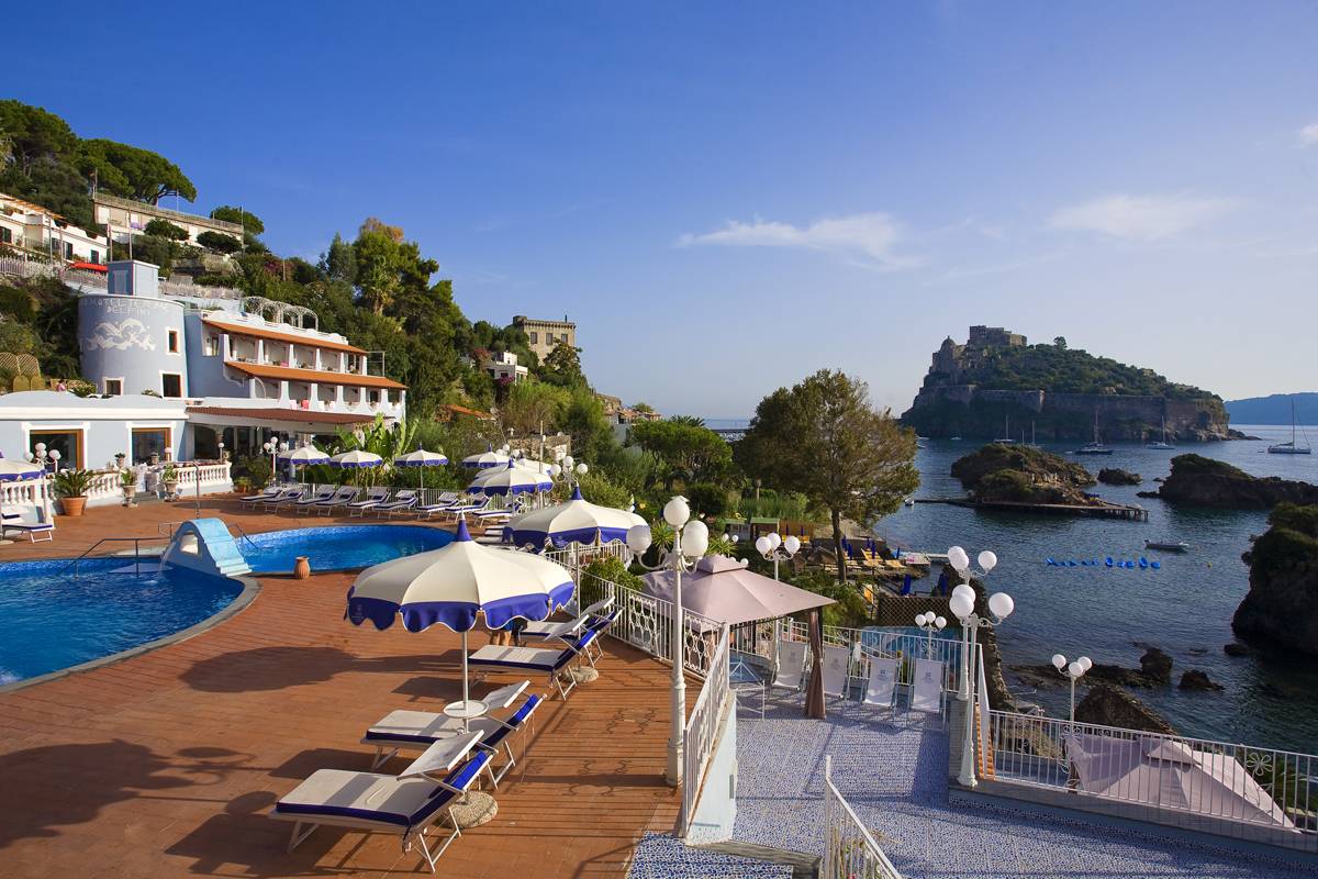 piscine-hotel-delfini-terme-ischia