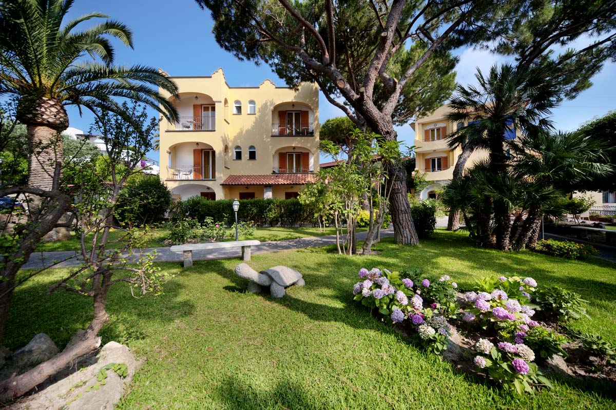 ingresso-hotel-san-lorenzo-ischia