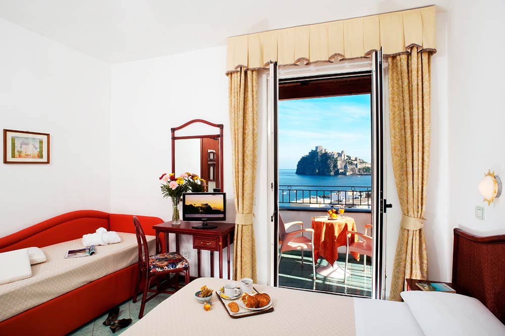 camera-vista-mare-hotel-ulisse-ischia-ponte