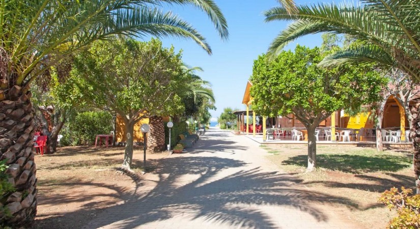 Suite_Hotel_Club_Dominicus_Grisolia_Lido_Calabria_struttura_10-tSa-825X450