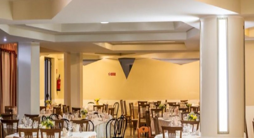 Hotel_club_nettuno_palace_-_ristorante2-tSa-825X450