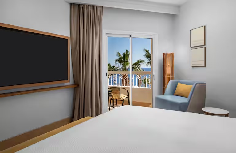 2a159355-cebc-43b8-826b-1c919cf27abc