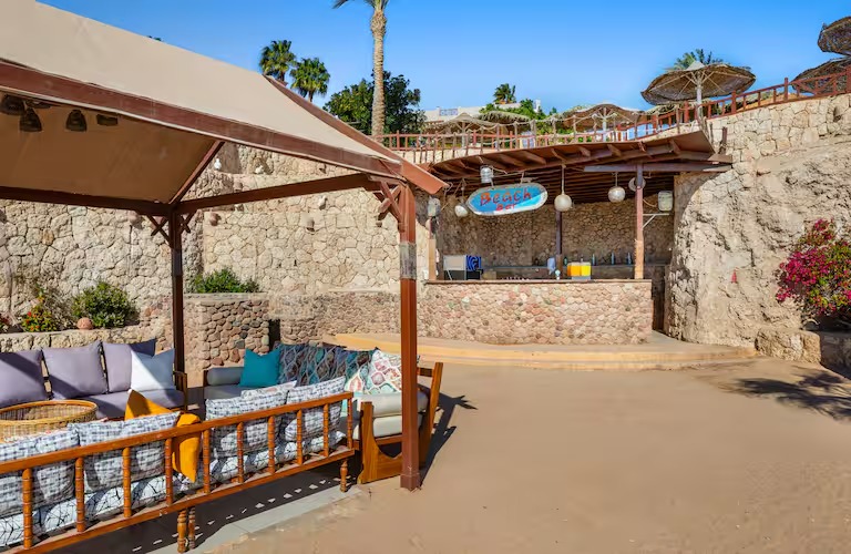 906680c3-9999-41cd-a7ba-f079332a6385