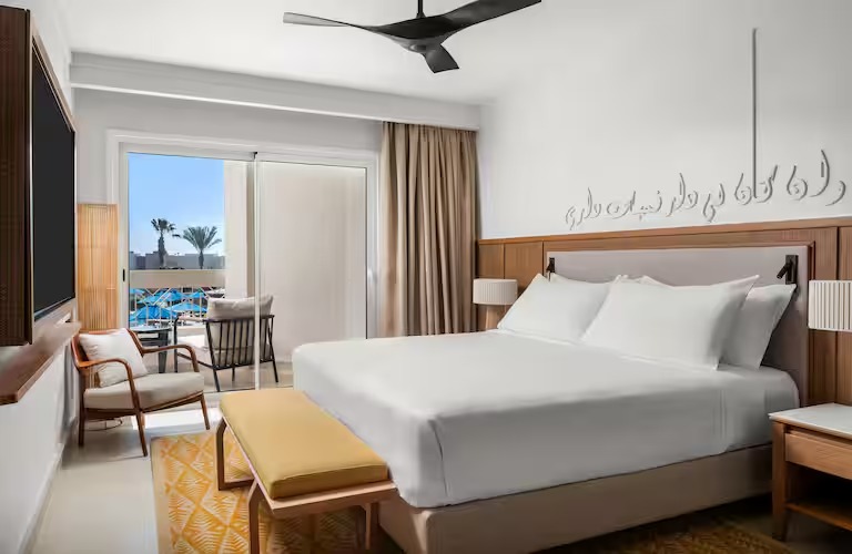 d661baca-c4c4-4ee2-a5a7-a3947acdac10