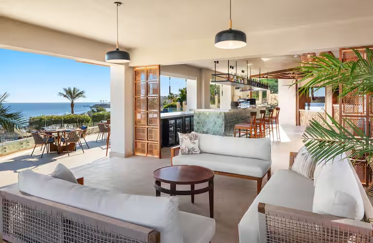 db8e8e6a-2c3a-40c2-80fd-2e1cb4ae4f25