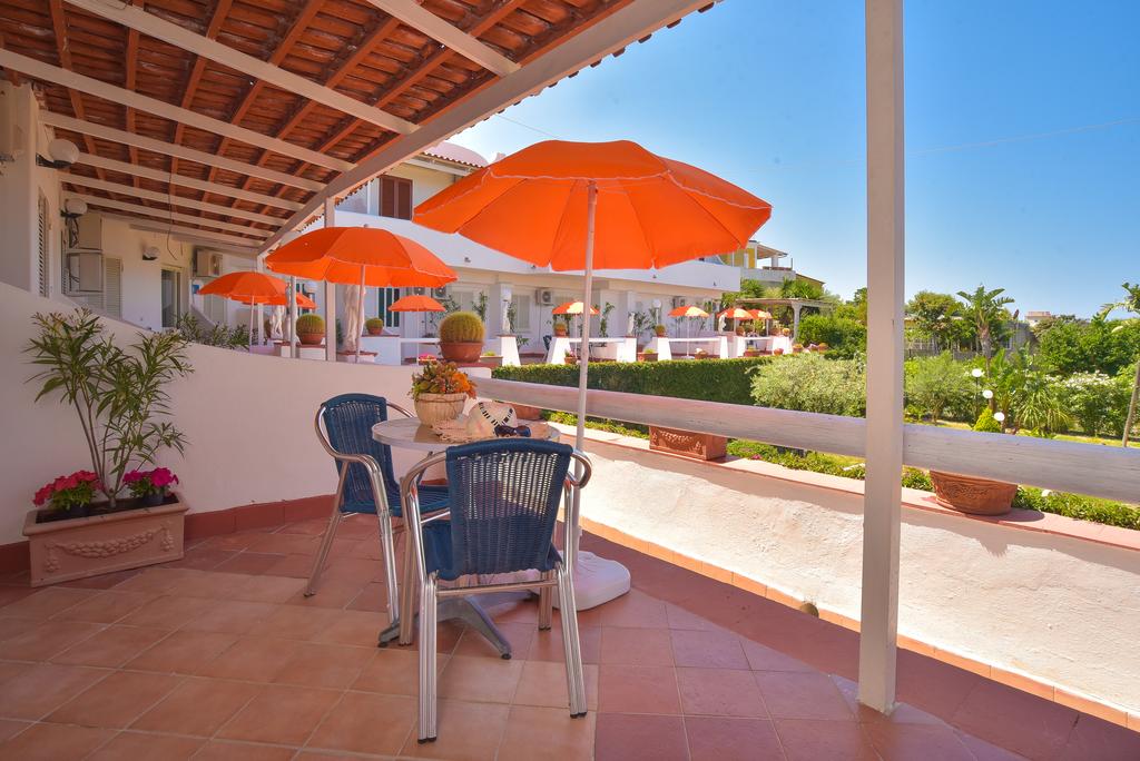 hotel-mareco-resort-camera-balcone-pianterreno