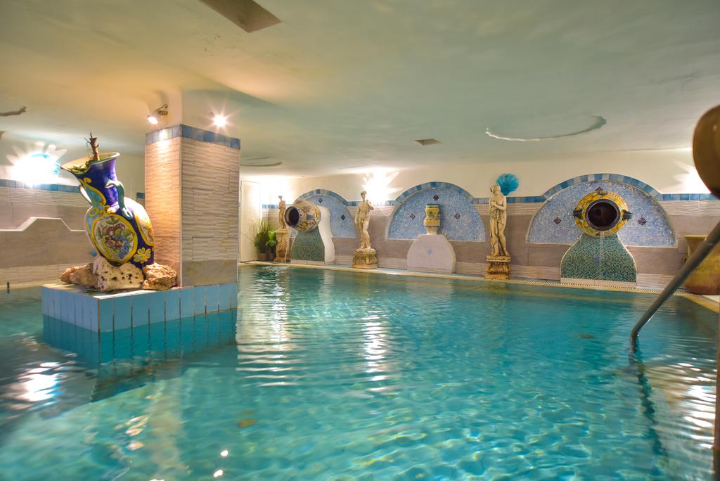 hotel-mareco-resort-ischia-piscina-coperta