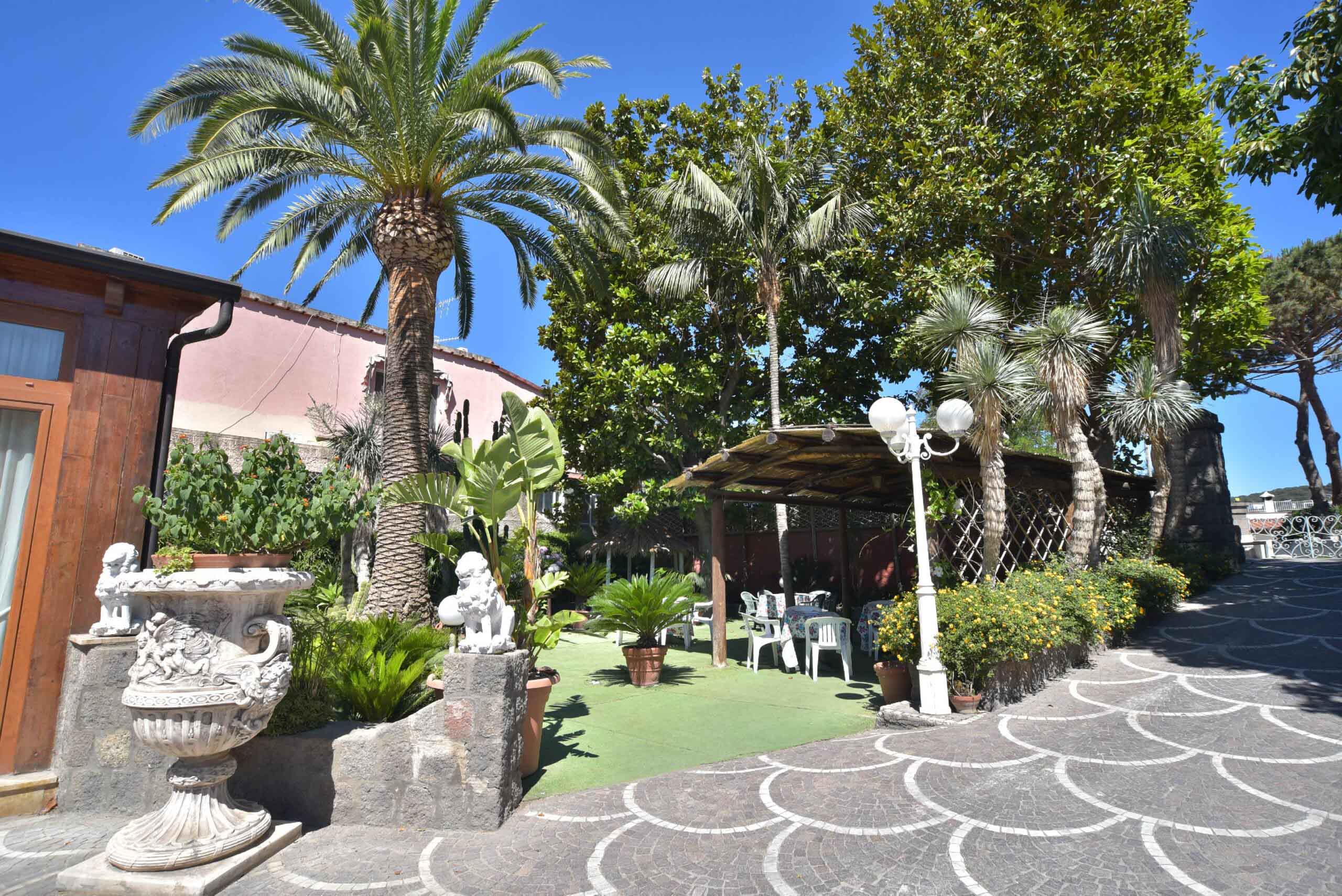 esterni-hotel-villa-franca-ischia