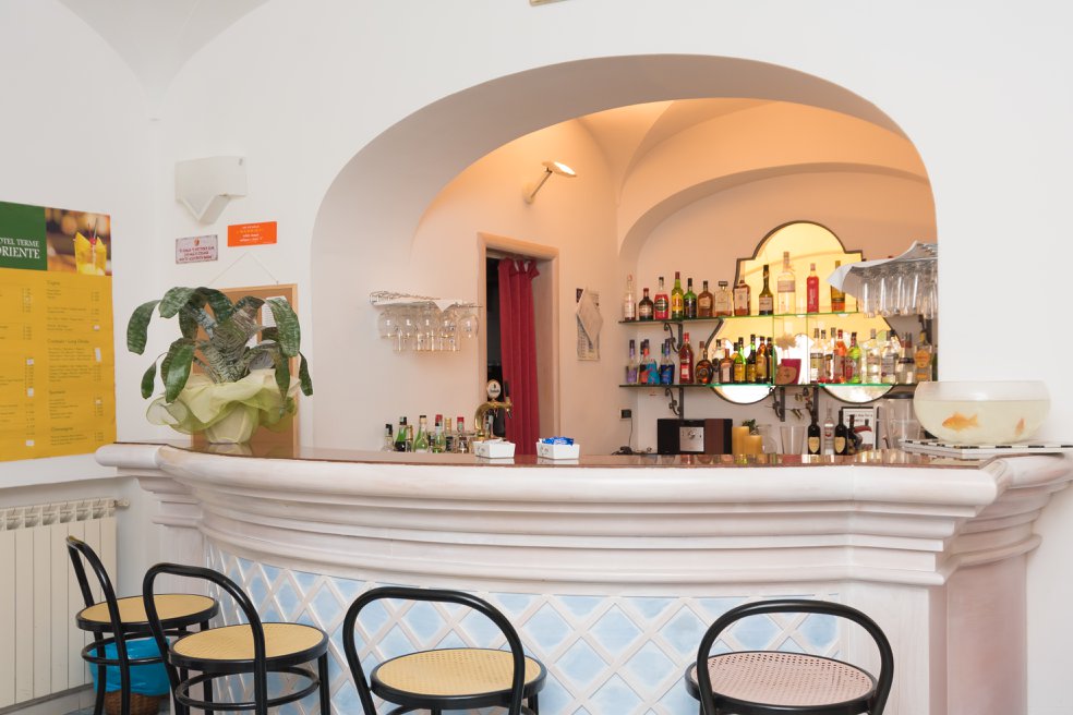 bar-hotel-oriente-ischia-porto