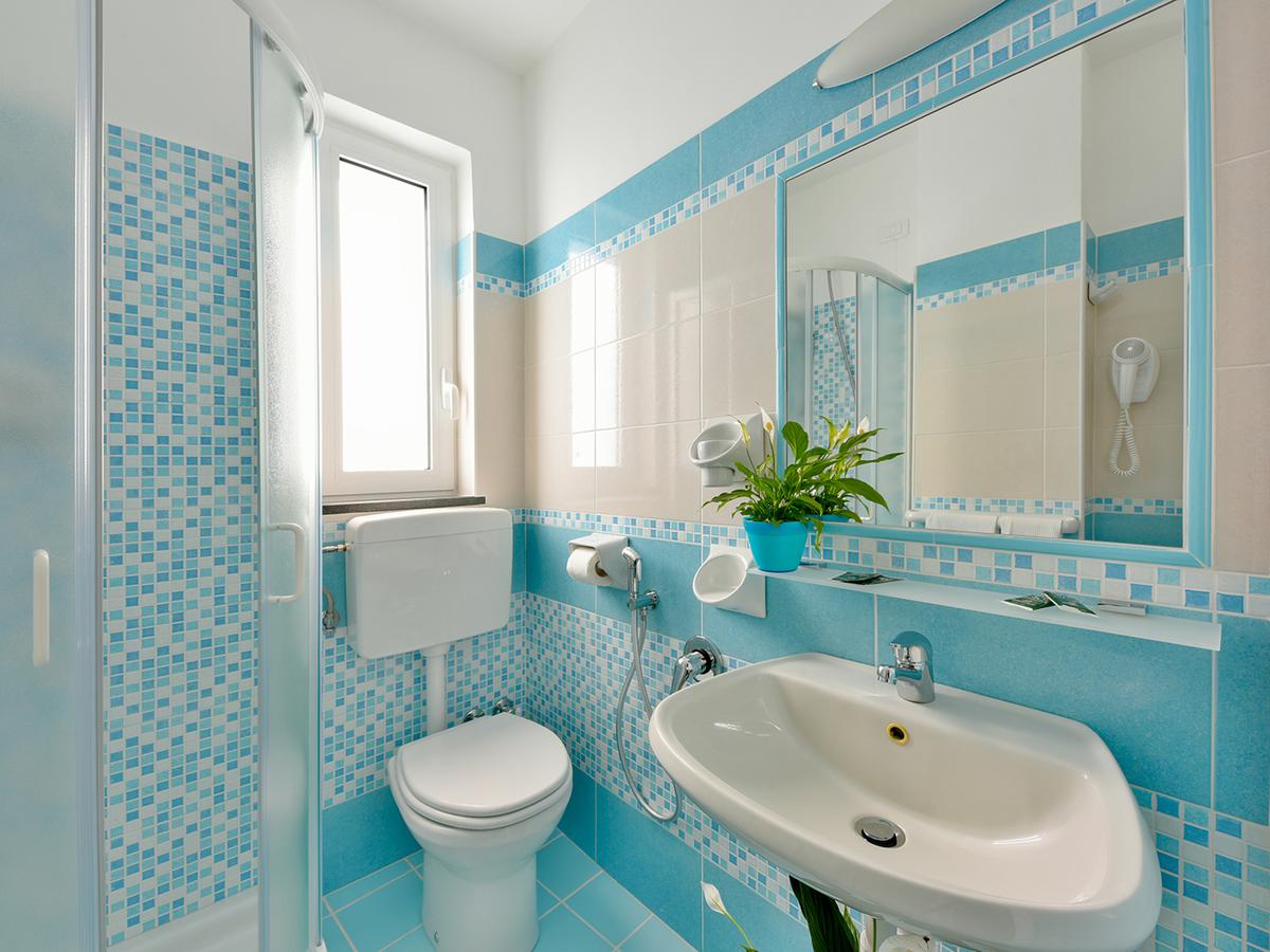 hotel_noris_ischia_bagno