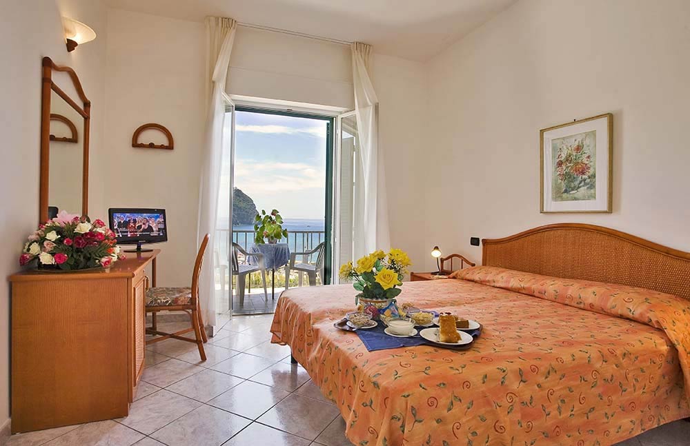 hotel-citara-ischia-camera-comfort-vista-mare