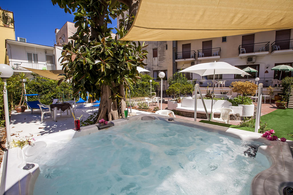 hotel-conte-ischia-porto-giardino