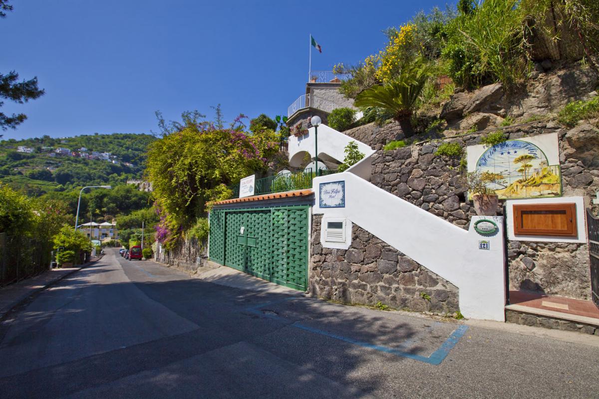 hotel-don-felipe-ischia-esterno