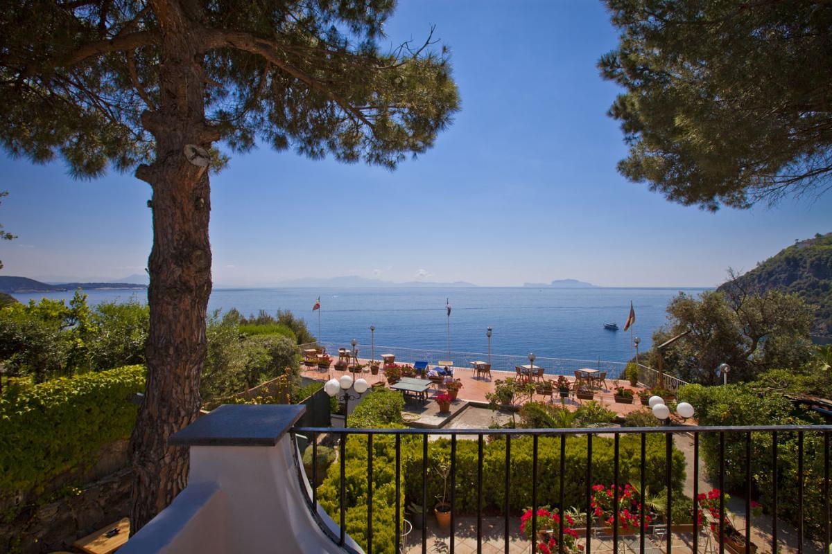 hotel-don-felipe-ischia-vista-mare